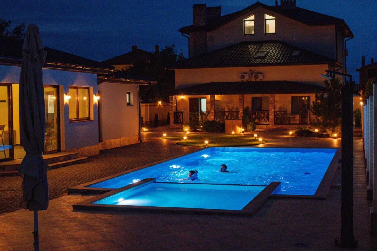 Oasis Family Apartments Sanjiika Exterior foto