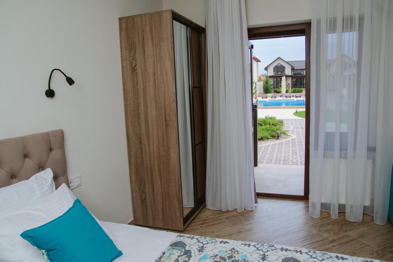 Oasis Family Apartments Sanjiika Exterior foto