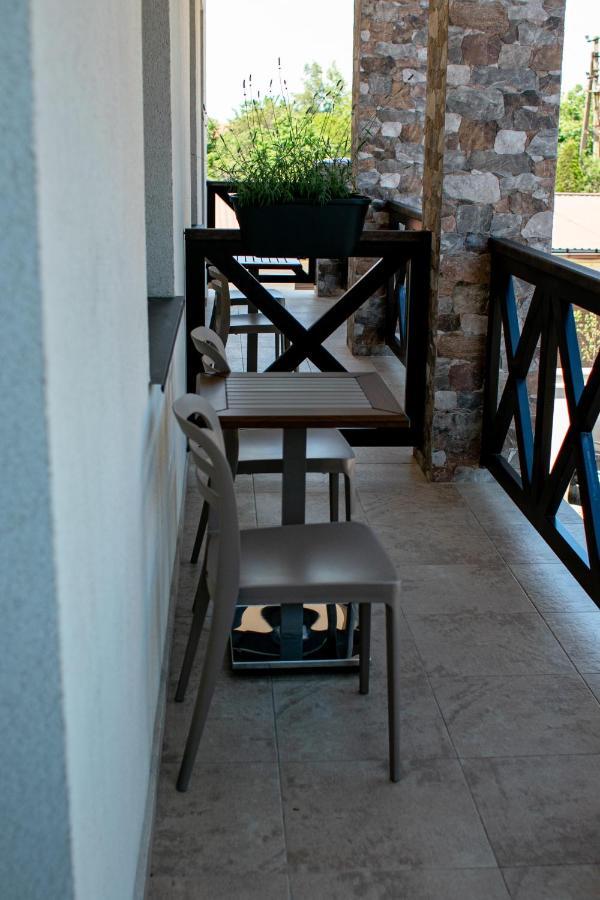 Oasis Family Apartments Sanjiika Exterior foto
