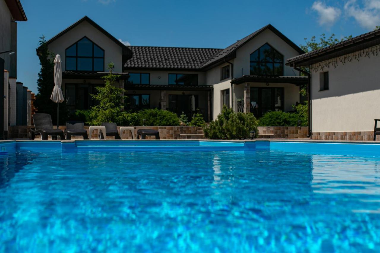 Oasis Family Apartments Sanjiika Exterior foto
