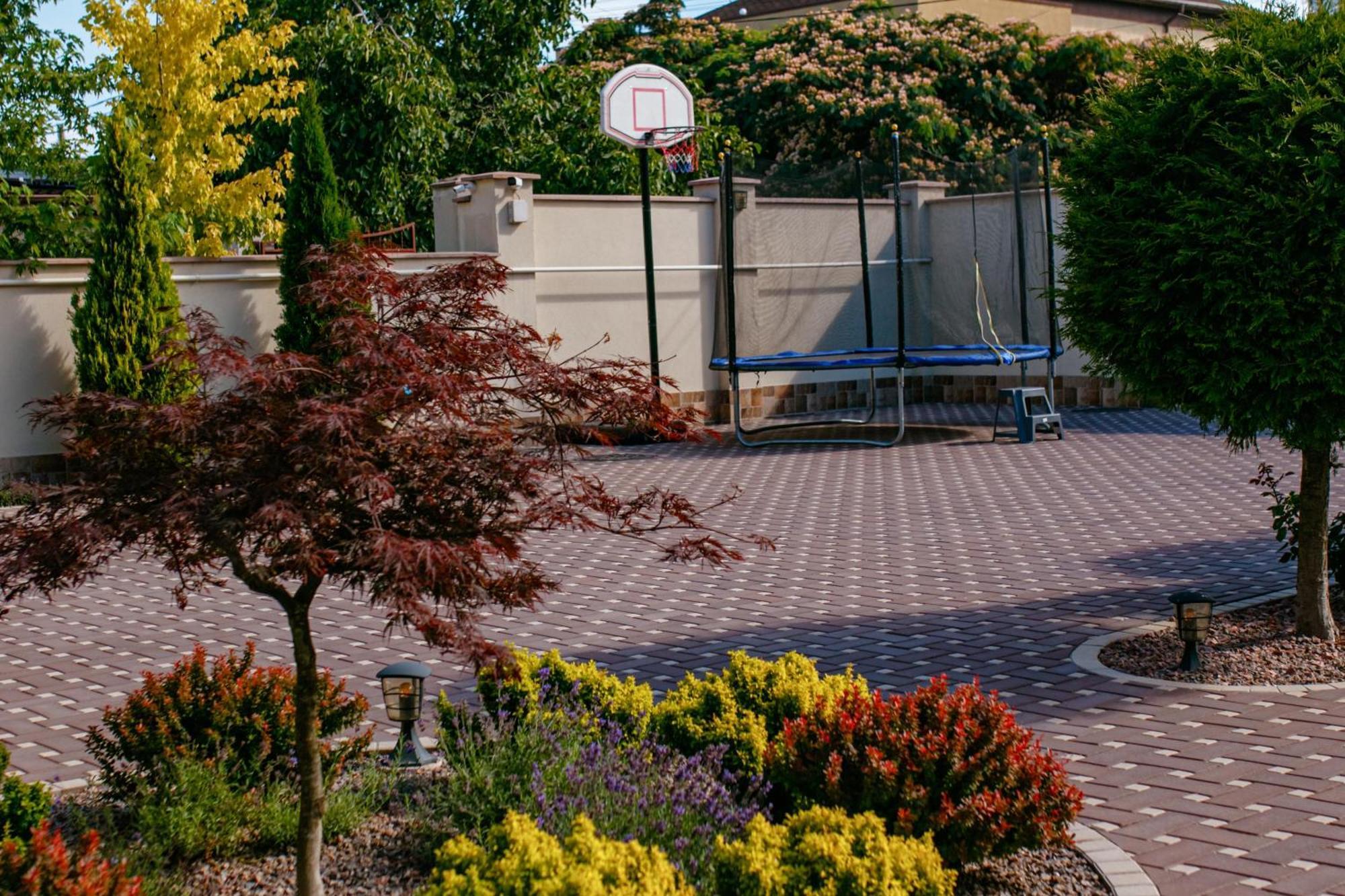 Oasis Family Apartments Sanjiika Exterior foto